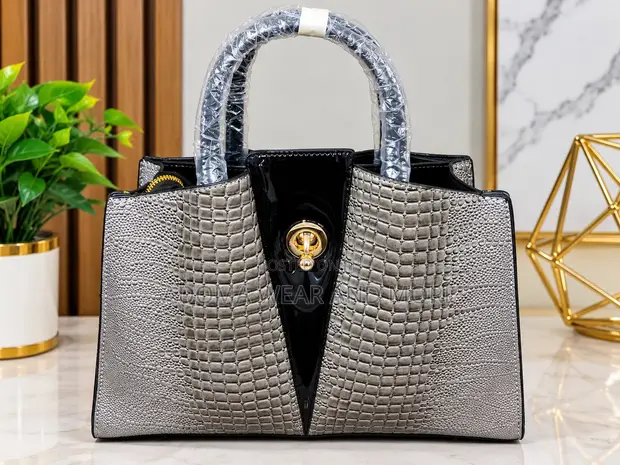 Ladies Leather Handbag - Bags 4 U - 1