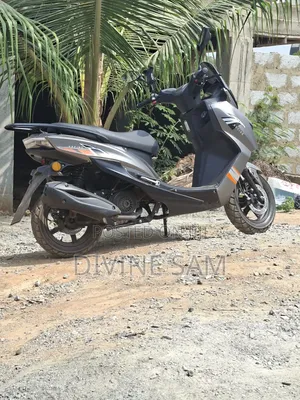 Yamaha NMAX 125 Scooter 2020 Gray