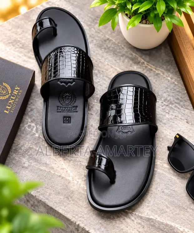 Men's Leather Slippers - 1