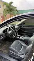 Honda Accord Touring 2018 Black - 4