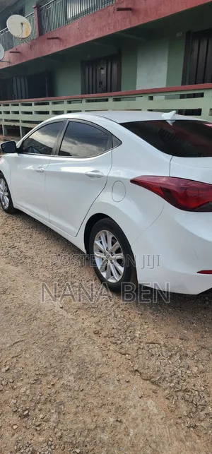 2016 Hyundai Elantra SE Sedan FWD