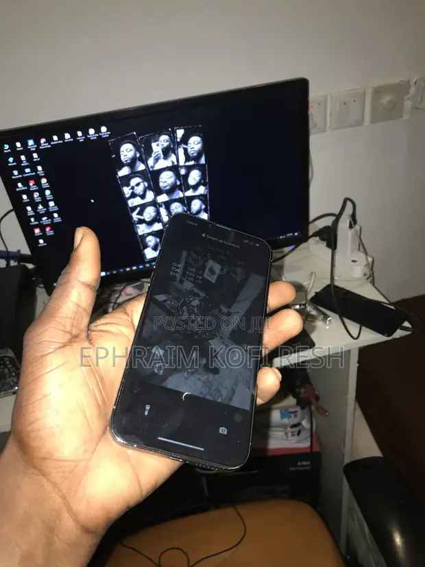 Apple iPhone 13 Pro Max 128GB Gray - 1