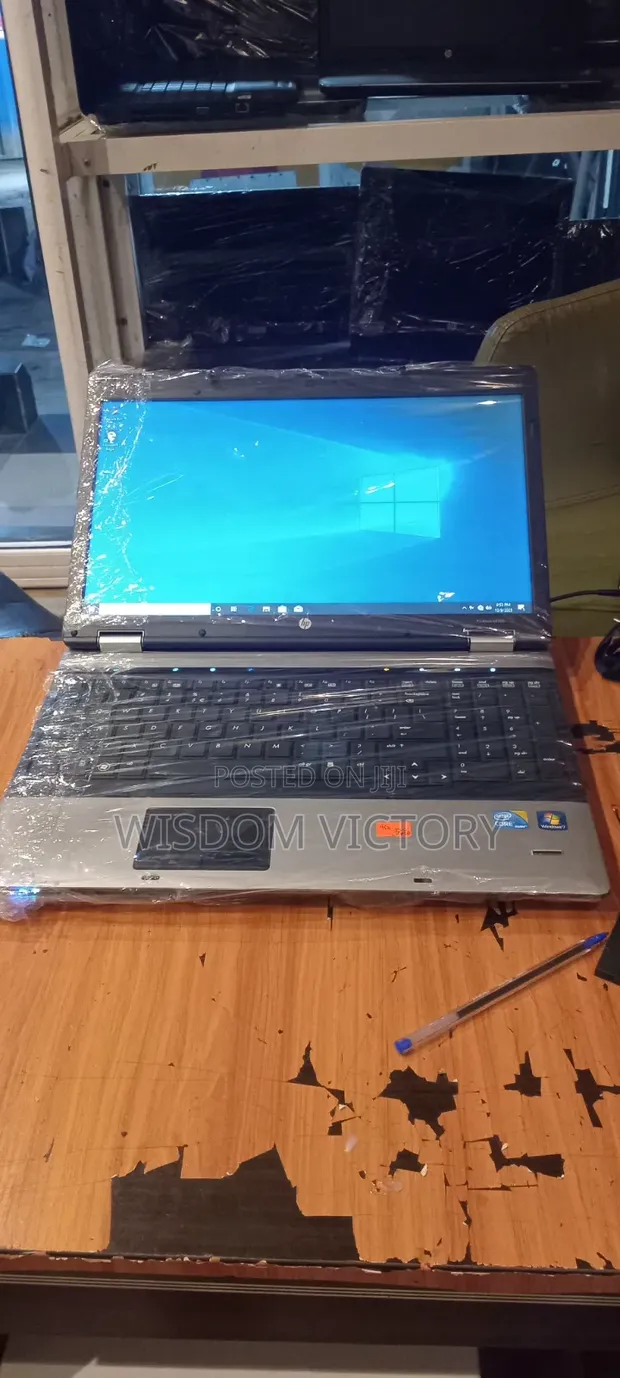 New HP 15-dw3031 Laptop: 8GB RAM, Intel Core i5, 500GB HDD - 1