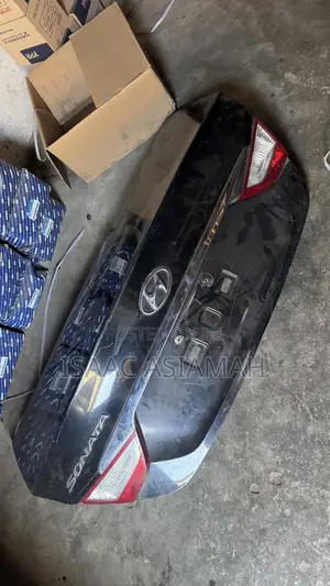 Hyundai Sonata Boot / Tailgate Complete (2011-2014)