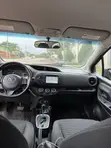 Toyota Yaris 2018 Burgundy - 2
