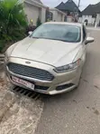 2018 Ford Fusion SE AWD Gold - 4