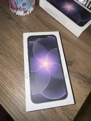 New Apple iPhone 17e 256GB Black