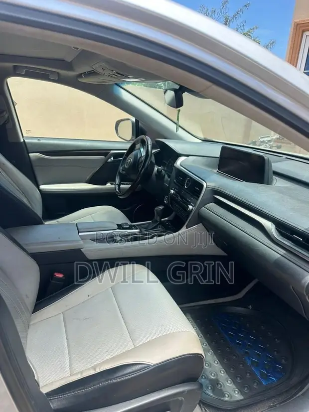 Lexus RX 350 AWD 2017 Silver - 1