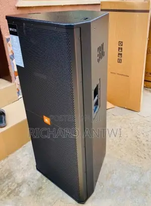 JBL Professional Full Range Speaker