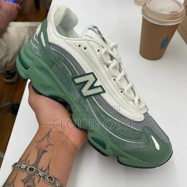 New Balance 1000 Sneakers - 1