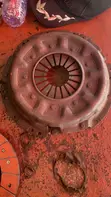 Nissan Hardbody Pressure Plate and Disc - 2
