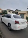 Toyota Belta 2010 - 4