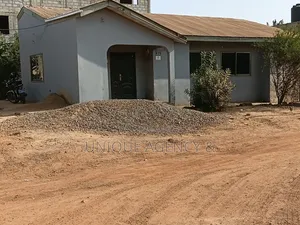3 Bedroom Bungalow for Sale in Mitchel Camp, Afariwa Extension