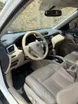 Nissan Rogue SV 2015 White SUV - 4