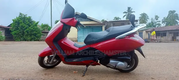 Honda Pantheon 150cc Scooter 2008 - 1