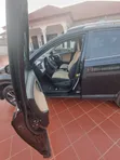 2017 Toyota RAV4 XLE AWD (2.5L 4cyl 6A) Black - 3
