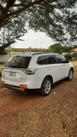 Mitsubishi Outlander 2016 White - 1