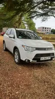 Mitsubishi Outlander 2016 White - 4