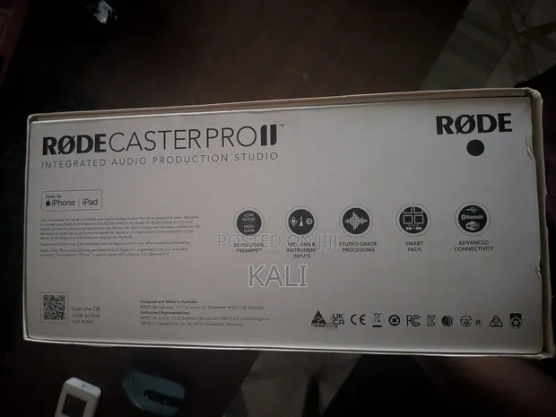 RodeCaster Pro II Audio Production Studio - 1