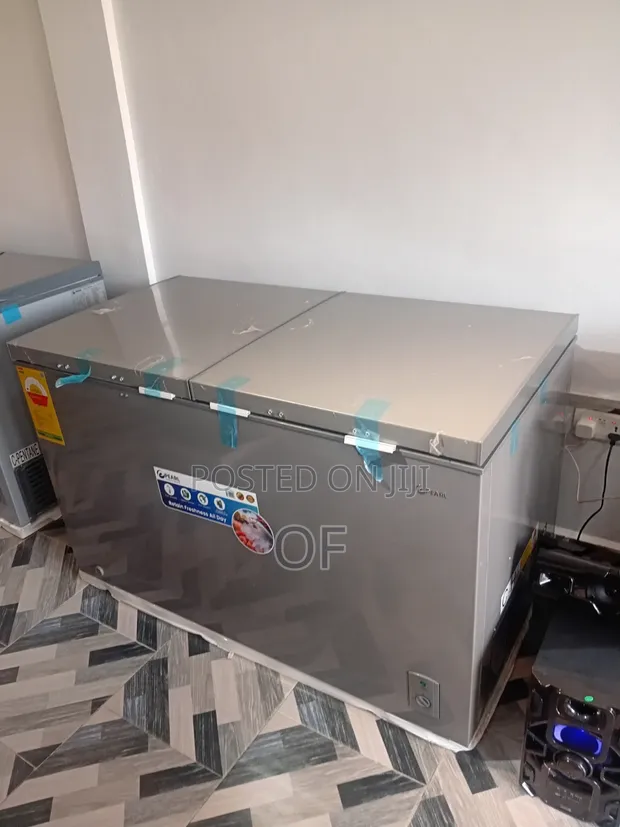 Pearl Chest Freezer 350 Litres - 1