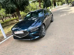 Hyundai Genesis G70 2024 Black