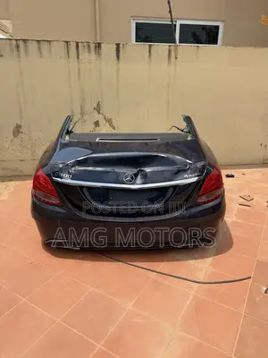 Mercedes-Benz C300 Back Cut (2015-2021)