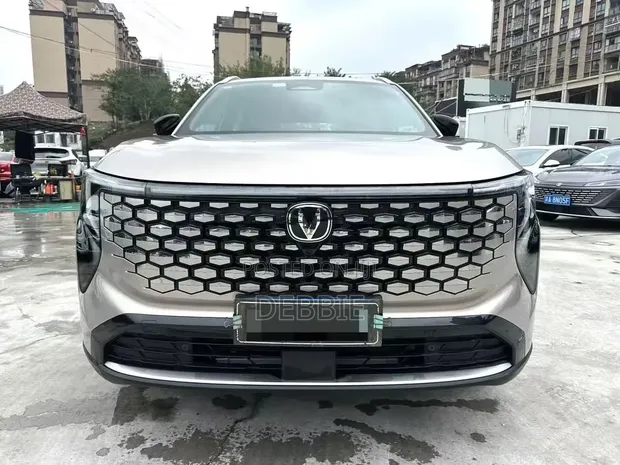 Changan CS55 Plus 1.5 Petrol FWD 2025 Silver - 1