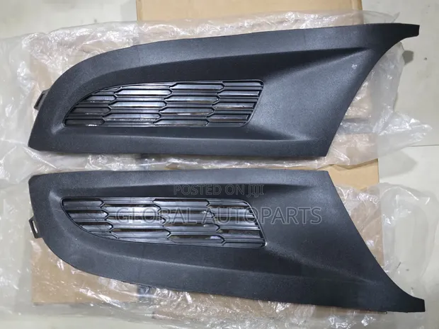 Volkswagen Polo 6R Front Bumper Fog Light Grill - 1