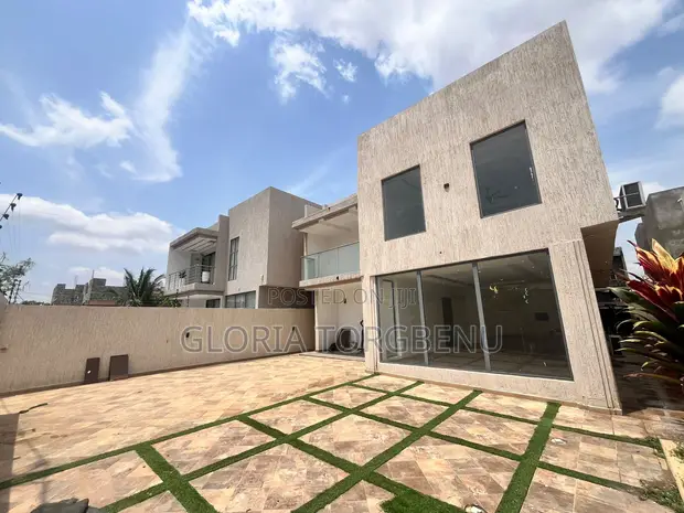 4 Bedroom House for Sale in East Legon - 1