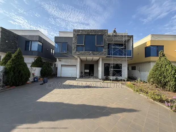 5 Bedroom House with Boys Quarters for Rent in East Legon - 1