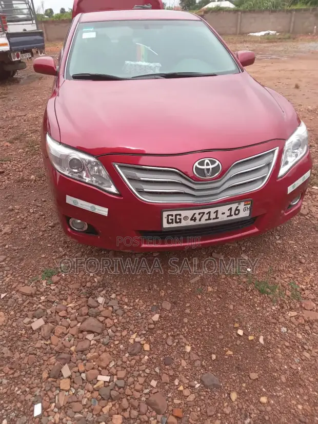 Toyota Camry 2011 Red - 1