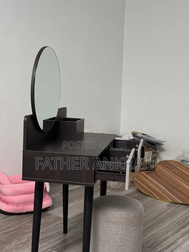 Orca Deco Dressing Table with Seat - 1