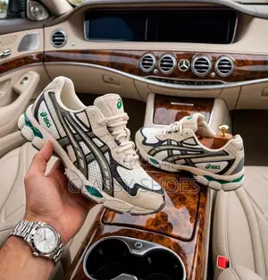 Asics Gel Creamy Edition Sneakers