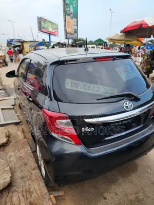 Toyota Vitz 2015 Black