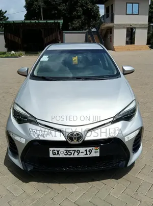 Toyota Corolla S 2016 Silver