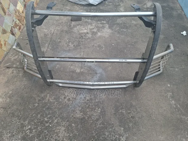 Grille Guard for Toyota Hilux - 1