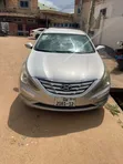 Hyundai Sonata 2012 Silver - 2