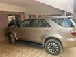 Toyota Fortuner 2.5 D AWD 2009 Gold - 4