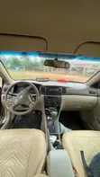 Toyota Corolla 2008 Gold - 3