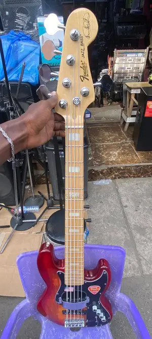 Active 5-String Bass Guitar - Red