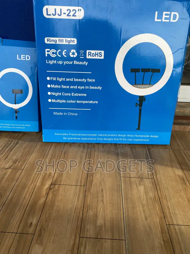 22" Ring Light with Stand & Remote - 1