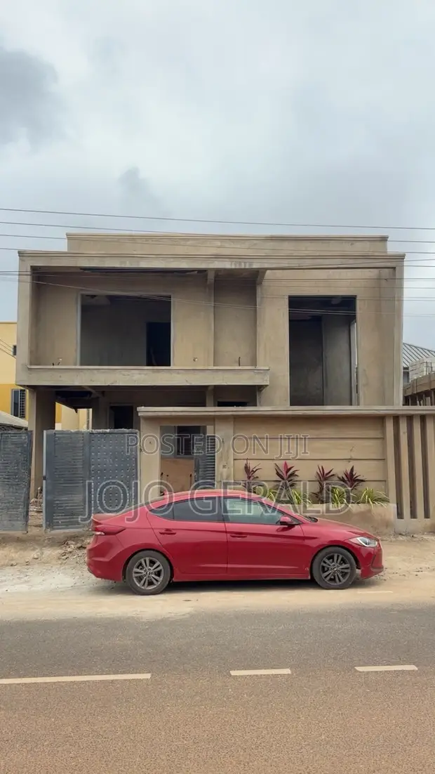 4 Bedroom House for Sale in Tse Addo, Accra - 1