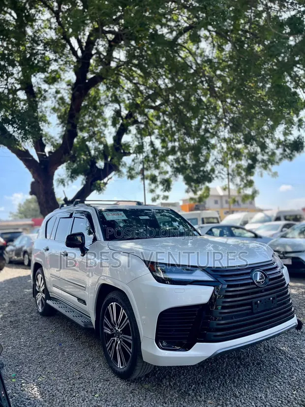 New Lexus LX 700h 2025 White - 1