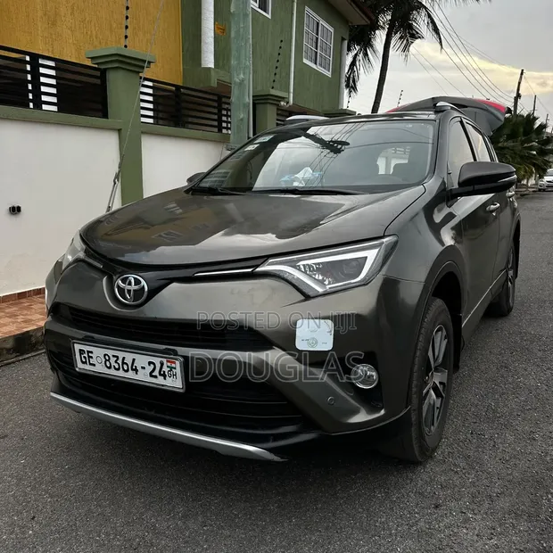 Toyota RAV4 2016 Brown - 1