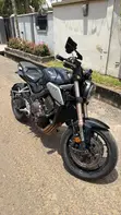 Honda CB650R 2022 Black - 4