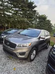 2017 Kia Sorento 2.4L L FWD SUV - 3