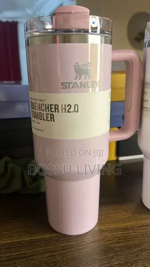 Original Stanley Quencher H2.0 FlowState Tumbler 40oz