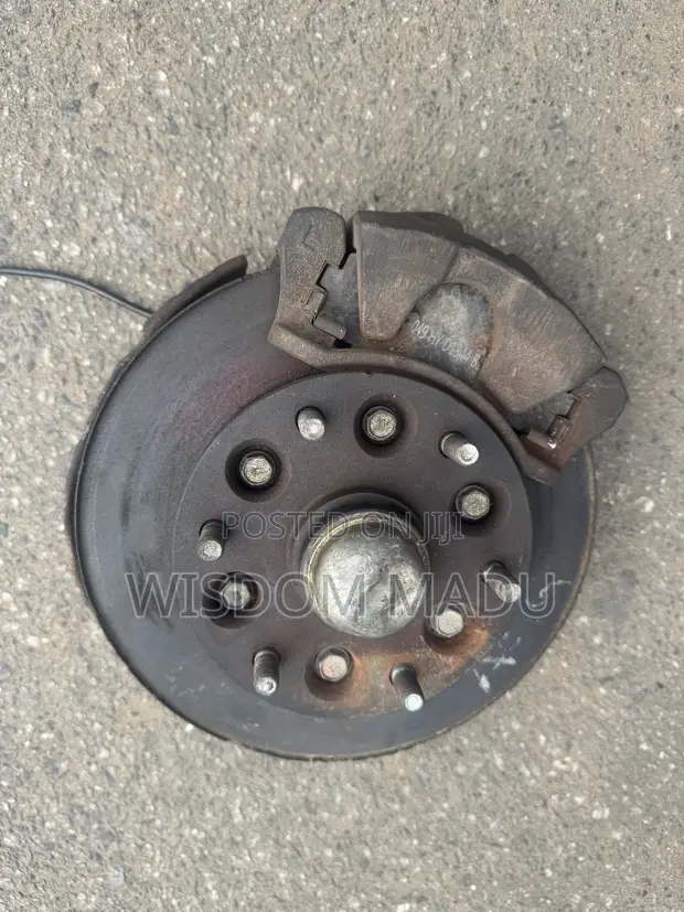 Toyota Hub - Used - 1
