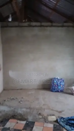 3-Bedroom House for Sale in Nkawkaw, Kyidom