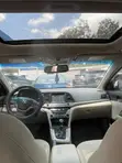 Hyundai Elantra 2018 White - 1